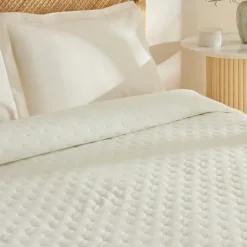 Breezy Bettüberwurf Ecru 230x240 Cm