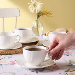 Karaca Anna Embossed Teetassen-Set für 6 Personen, 220 ml