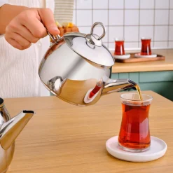 Karaca Belinay Mittelgroße Metall Teekannen Set