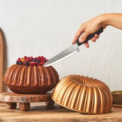 Karaca Cake Pro Geschnittene Goldguss-Kuchenform