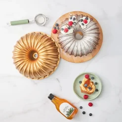 Karaca Cake Pro Geschnittene Goldguss-Kuchenform