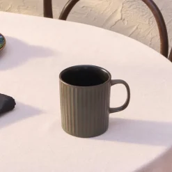 Karaca Cervantes Stoneware Becher, 380ml, Grün