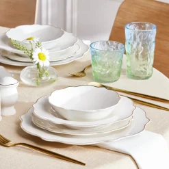 Karaca Elegance Vera 59-Teiliges 12-Personen-Geschirrset, Gold