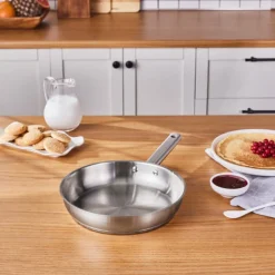 Karaca Elite Edelstahl-Induktions-Bratpfanne, 24 cm, Silber