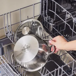 Karaca Elite Edelstahl-Induktions-Kochtopf mit Deckel, 18 cm, Silber