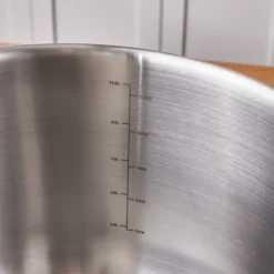 Karaca Elite Edelstahl-Induktions-Kochtopf mit Deckel, 30 cm, Silber