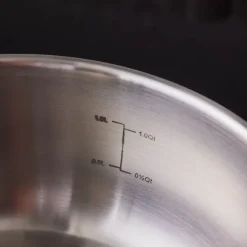 Karaca Elite Edelstahl-Kasserolle Flach 18 cm