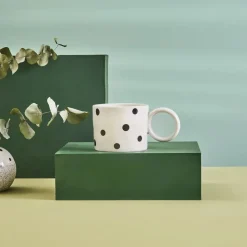 Karaca Erica Tasse mit Tupfen, 370 ml