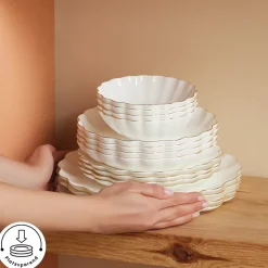 Karaca Fine Pearl Extra Shell 55-teiliges 12-Personen Geschirrset Gold