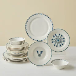 Karaca Forever Bone China Iznik 24-teiliges Tafelservice für 6 Personen, Mehrfarbig