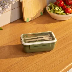 Karaca Fusca Lunchbox mit Gabel und Löffel Grün