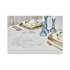 Karaca Home Ades White Französische Spitzentischdecke 160cm x 240cm