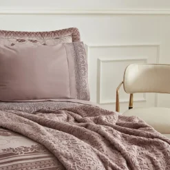 Karaca Home Valeria Queen 8-teiliges Geschenkset für Paare Altrosa