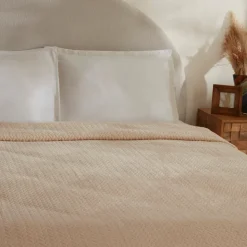 Karaca Leaves Ecru Doppelbettdecke 200x220