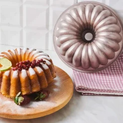 Karaca Lina Geschnittene Rosegold Gießen Kuchenform 25,5 cm