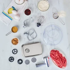 Karaca Multichef Standmixer Shiny Black Küchenchef 1900 W 5,5 l (mit Hackfleisch-/Sucuk-Wurst-/Fleischklößchenaufsatz)