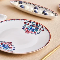 Karaca Nakkaş Frühstücksset und Servierschalen für 6 Personen, 14 Teilig