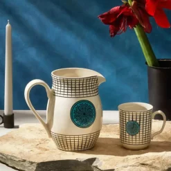 Karaca Paye Seljuk Kollektion Porzellankrug, 1500 ml, Blau Mehrfarbig