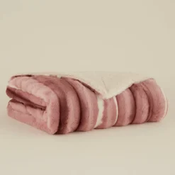 Karaca Rabbit Powder Sherpa Decke 130x150