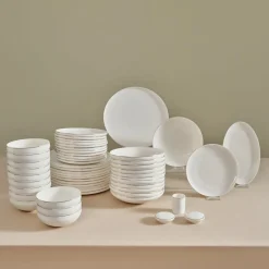 Karaca Red Carpet Collection Stream Bone Merope 53-teiliges 12-Personen Geschirrset Gold