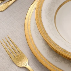 Karaca Royal Bone China Charlotte 55-teiliges Tafelservice für 12 Personen, Gold
