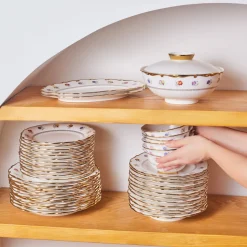 Karaca Royal Bone Diana 55-teiliges 12-Personen-Geschirrset Gold