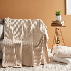 Karaca Ruby Stripe, Wellsoft TV-Decke, Ecru