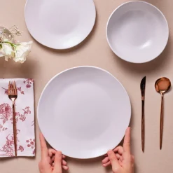 Karaca Scarlet 18-teiliges Tafelservice für 6 Personen