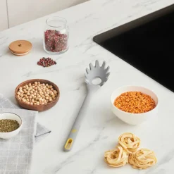 Karaca Silva Silikon Pastalöffel, 33 cm, Grau