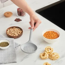 Karaca Silva Silikon Schaumlöffel, 33,5 cm, Grau