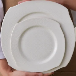 Karaca Square Bone Fancy 53-teiliges Geschirrset für 12 Personen