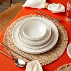 Karaca Stream Bone China Pumpkin 24-teiliges Tafelservice für 6 Personen, Weiß