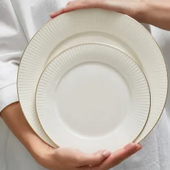 Karaca Stream Bone Massimo 24 Teiliges Gold Essgeschirr Set