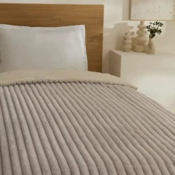 Karaca Stripe Sherpa Graue Decke 150x200