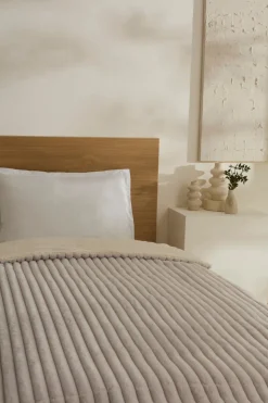 Karaca Stripe Sherpa Graue Decke 150x200