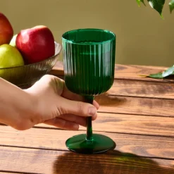 Karaca Zenith Weinglas, 200 ml, Smaragdgrün