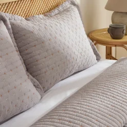 Margot Bettüberwurf Set Grau 230x240cm + 2(50x70) cm